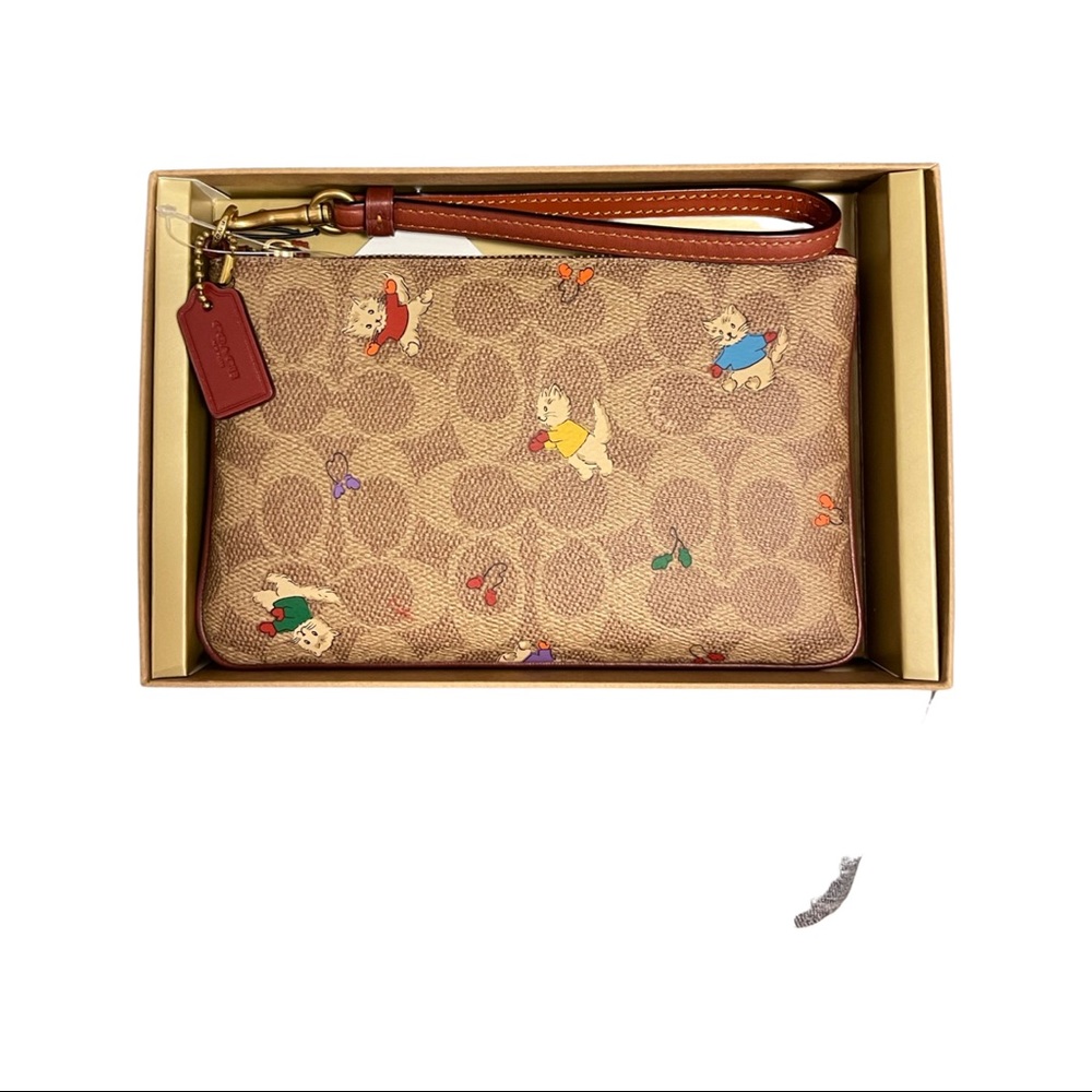 Coach Zip wallet
